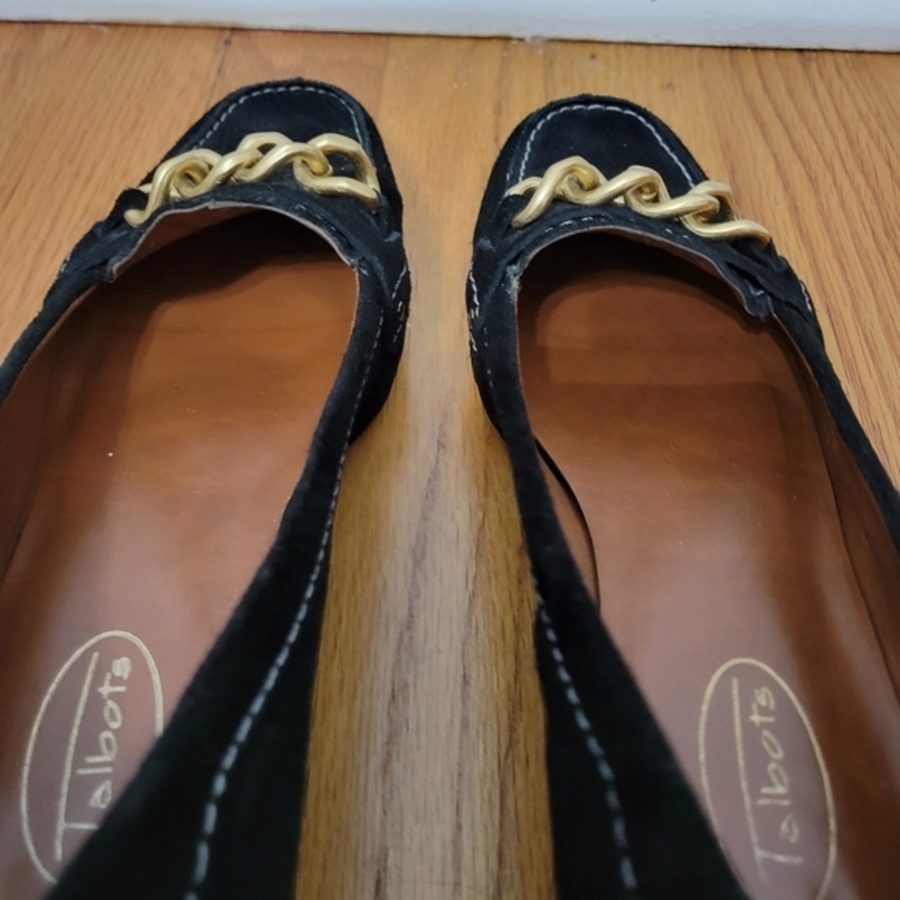 Talbots Piper 2 Women's Suede Heeled Loafers Black Size 7B Gold Chain Stitching‎ - Picture 5 of 11